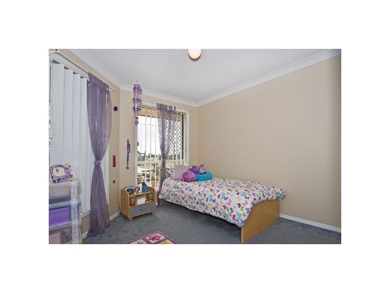 9 Carys Road, Glenvale QLD 4350