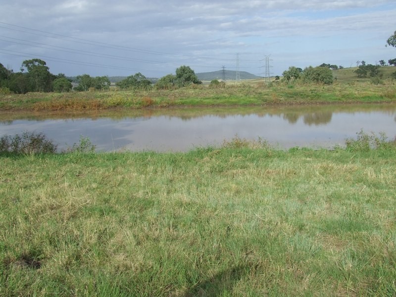 293 Hennessey Road, Cambooya QLD 4358