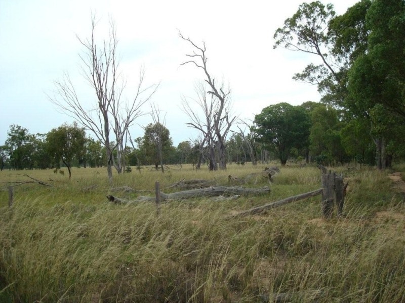 L141 ML1318 + L123,124 ML227 Old Karara Road, Leyburn QLD 4365