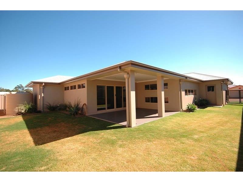 18 Rosella Street, Rangeville QLD 4350
