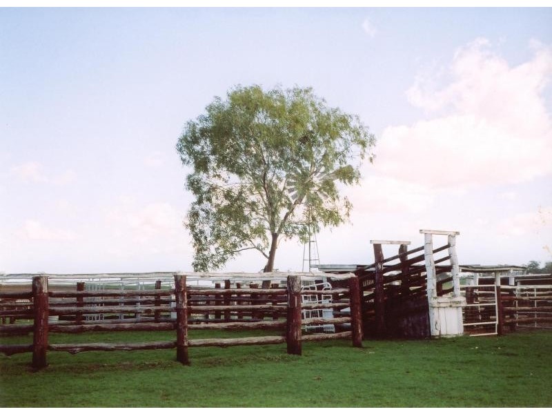 372 Felton- Clifton Road, Felton QLD 4358