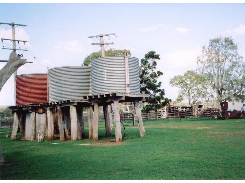 372 Felton- Clifton Road, Felton QLD 4358