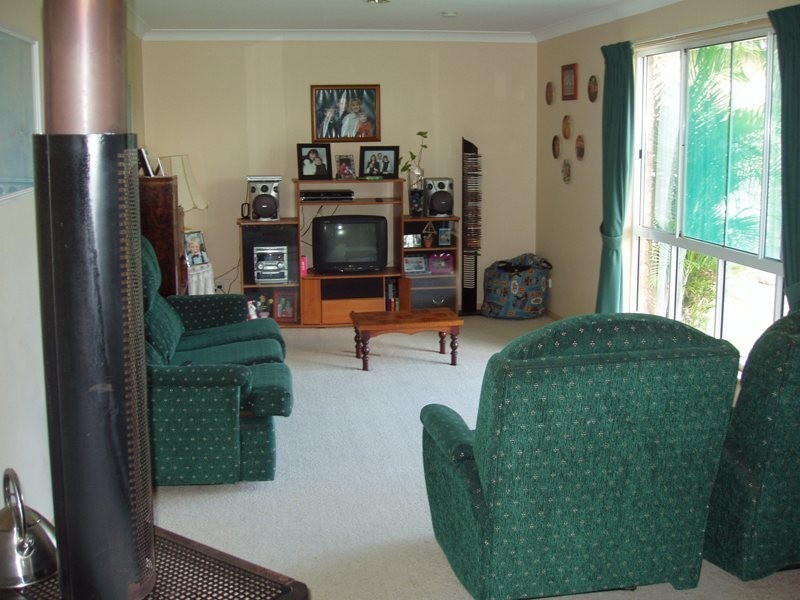 71 Taylor Street, Cecil Plains QLD 4407