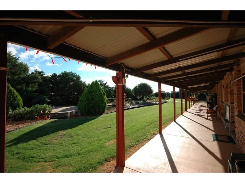 4 Hodgson Street, Greenmount QLD 4359