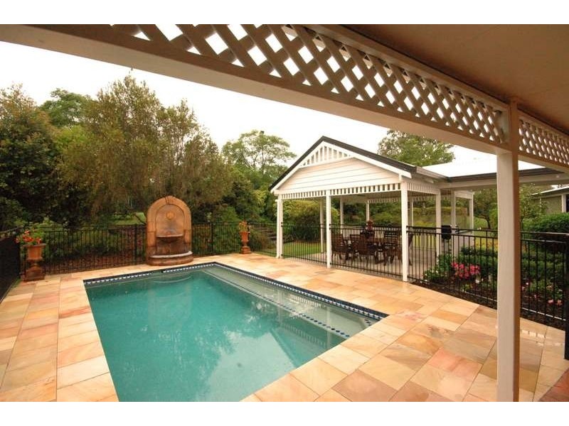 21 Dhal Street, Cotswold Hills QLD 4350