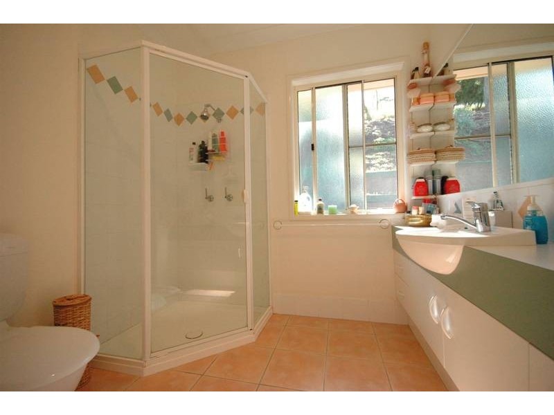 L25 RP898430 Graham Court, Hodgson Vale QLD 4352