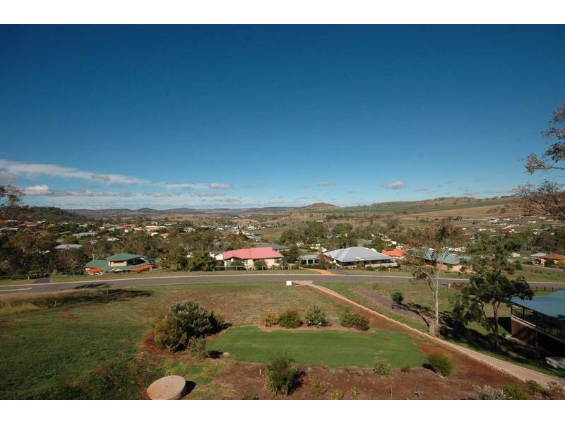 L25 RP898430 Graham Court, Hodgson Vale QLD 4352