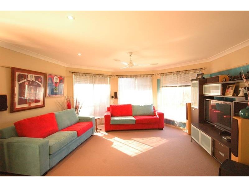 L49 SP140947 Samuel Court, Darling Heights QLD 4350