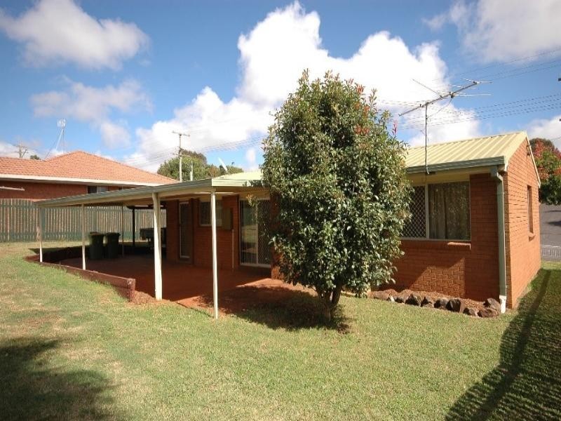 60 Wine Drive, Wilsonton QLD 4350