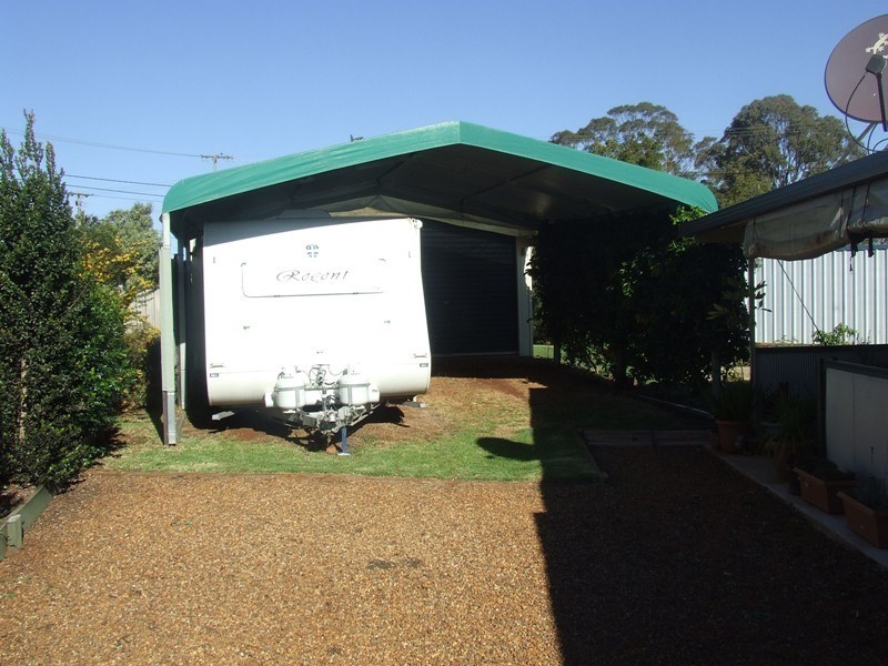 4 Freyling Court, Kearneys Spring QLD 4350