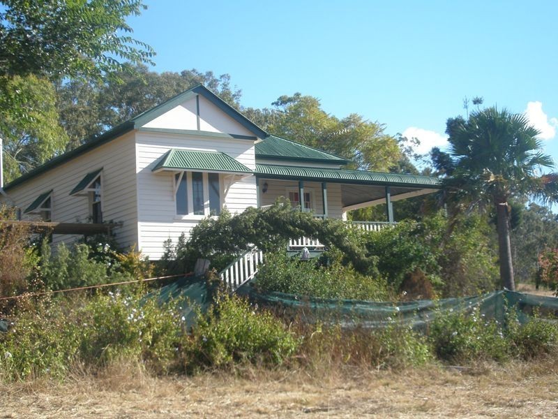 4355 Esk-Hampton Road, Hampton QLD 4352