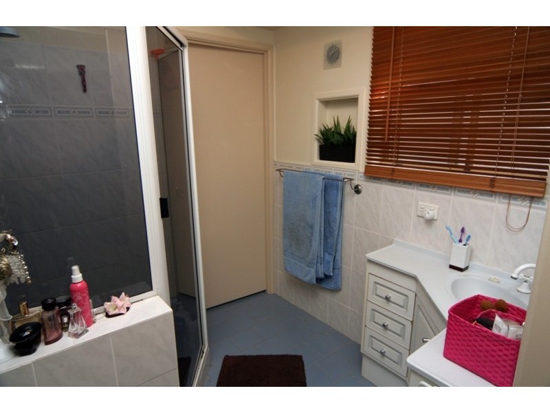 14 Cressbrook Court, Newtown QLD 4350