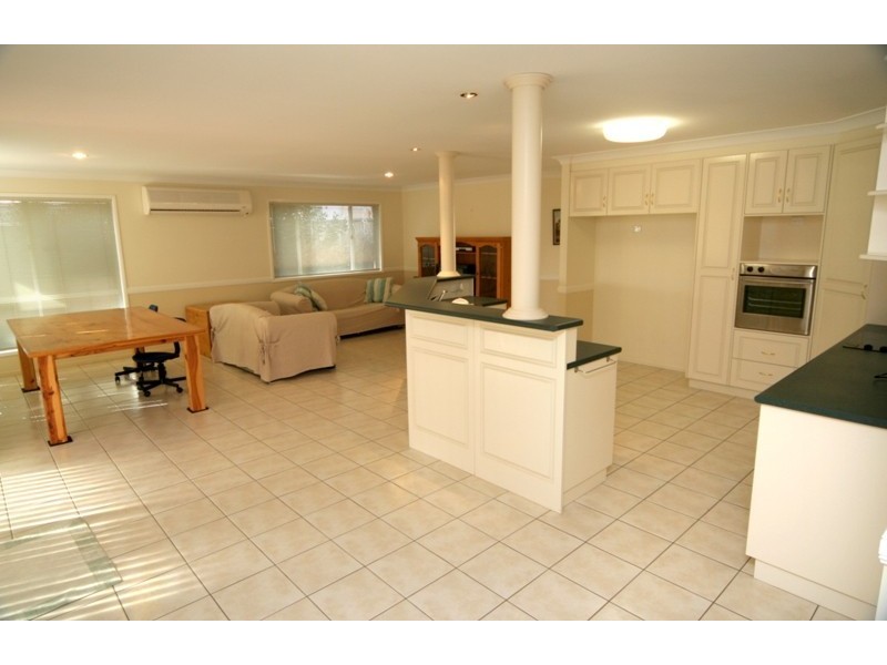 62 Gouldson Drive, Kearneys Spring QLD 4350