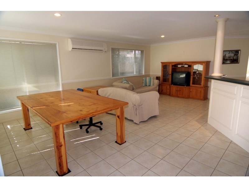 62 Gouldson Drive, Kearneys Spring QLD 4350