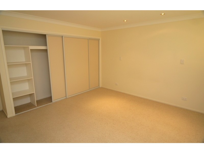 62 Gouldson Drive, Kearneys Spring QLD 4350