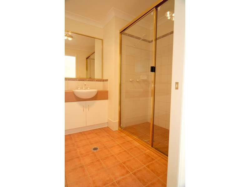 62 Gouldson Drive, Kearneys Spring QLD 4350