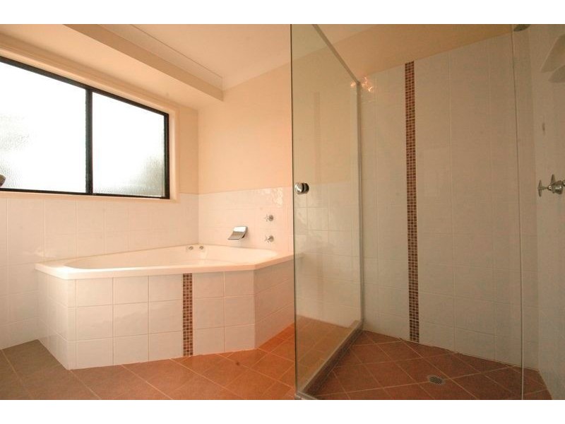 28 Pendoma Drive, Hodgson Vale QLD 4352