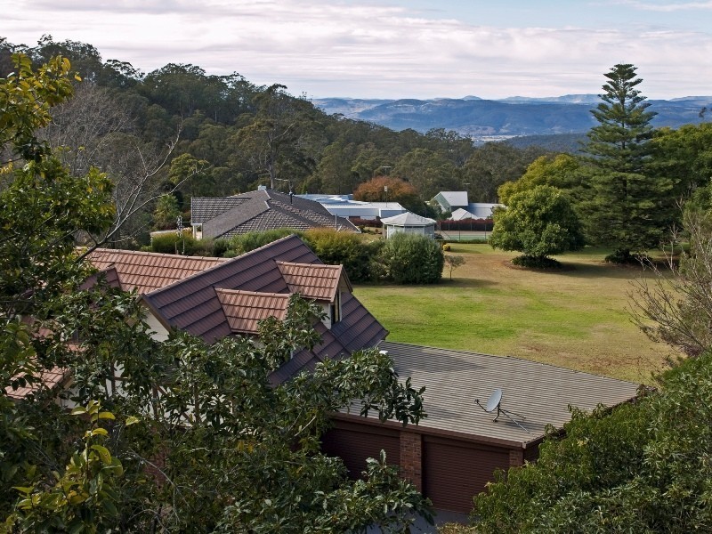 2 Flagstone Creek Road, Middle Ridge QLD 4350