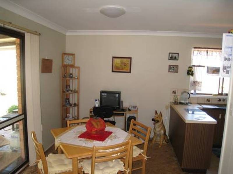 4 Bimbadeen Court, Wilsonton QLD 4350