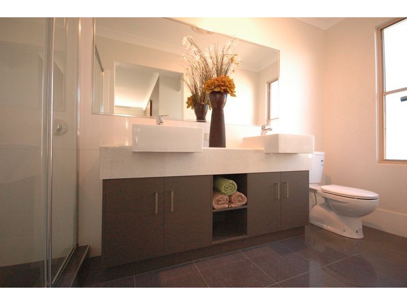 18 Rosella Street, Rangeville QLD 4350