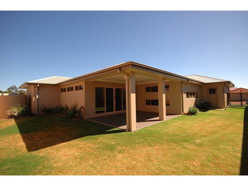 18 Rosella Street, Rangeville QLD 4350