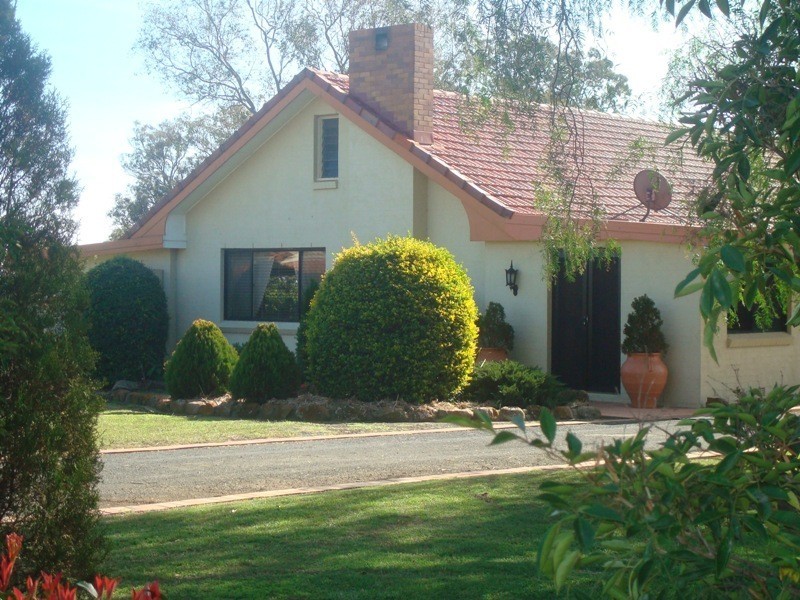 10 Cotswold Close, Cotswold Hills QLD 4350