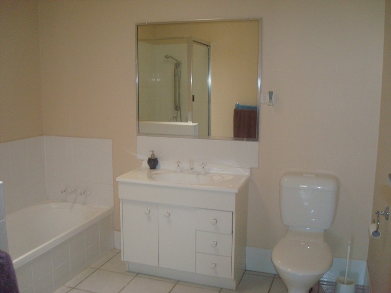 10 Cotswold Close, Cotswold Hills QLD 4350