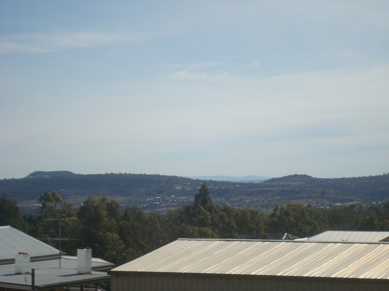 10 Cotswold Close, Cotswold Hills QLD 4350