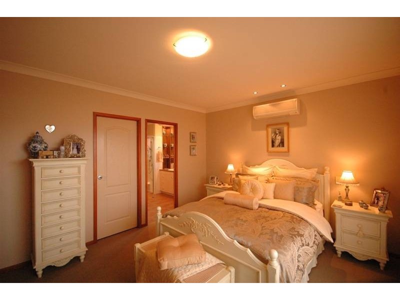 13 Pearl Court, Rangeville QLD 4350