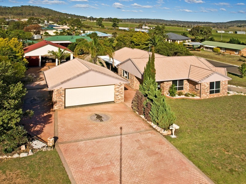 4 Hanna Court, Westbrook QLD 4350