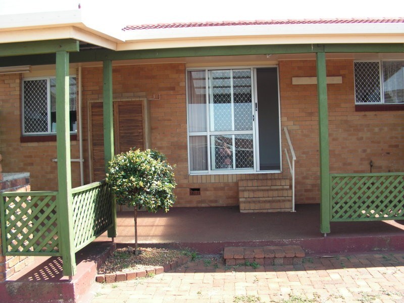 342 North Street, Wilsonton QLD 4350