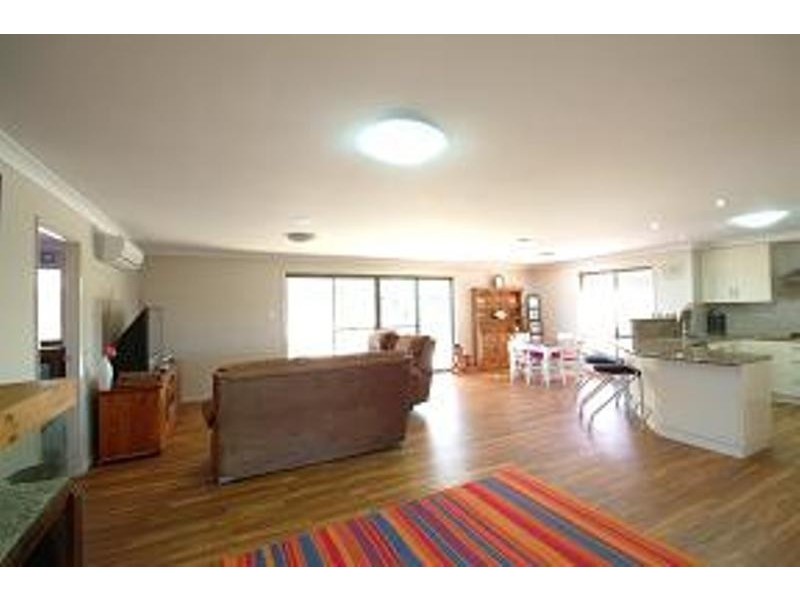 31 Freyling Road, Hodgson Vale QLD 4352