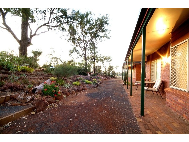 5 Kikuyu Court, Meringandan QLD 4352