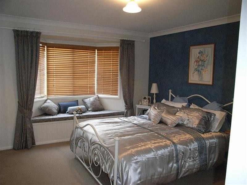 18 Manor Street, Drayton QLD 4350