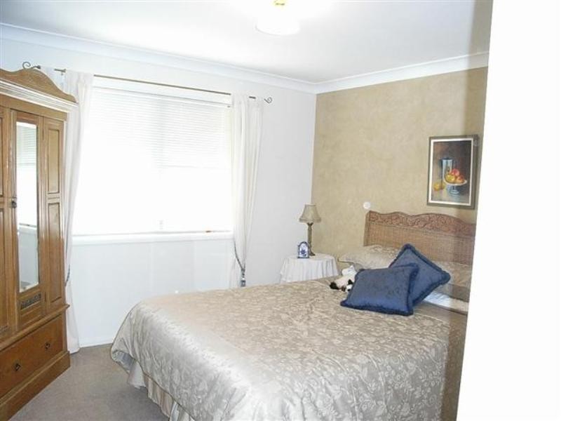 18 Manor Street, Drayton QLD 4350