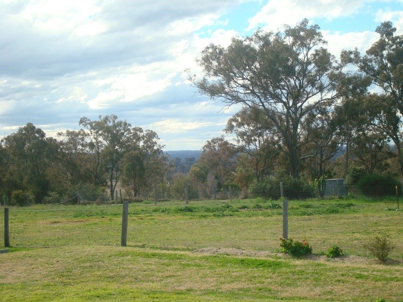 57 Highland Park Drive, Meringandan QLD 4352