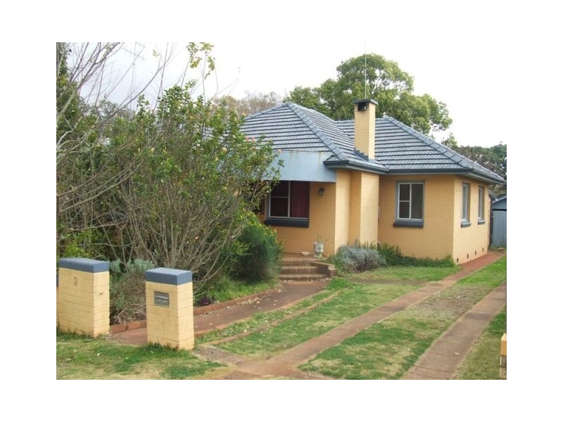 3 Atkinson Street, South Toowoomba QLD 4350
