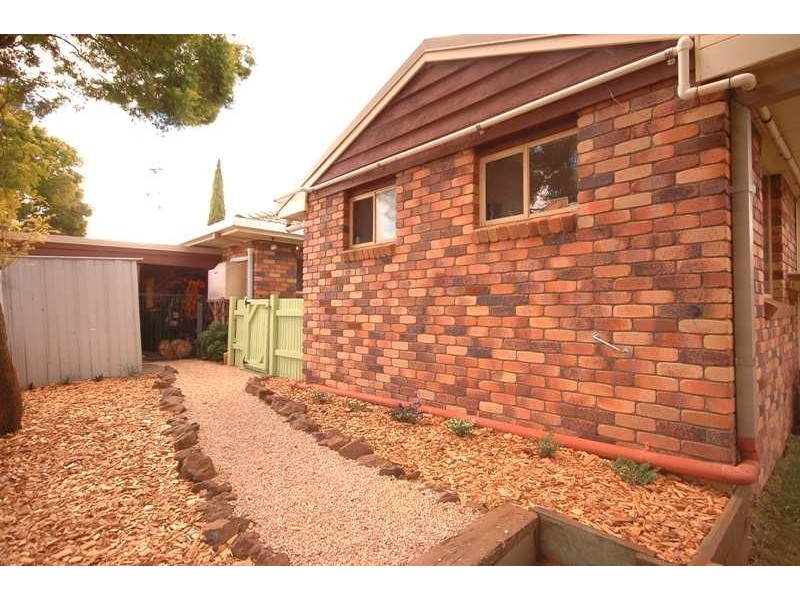 14 Cressbrook Street, Newtown QLD 4350