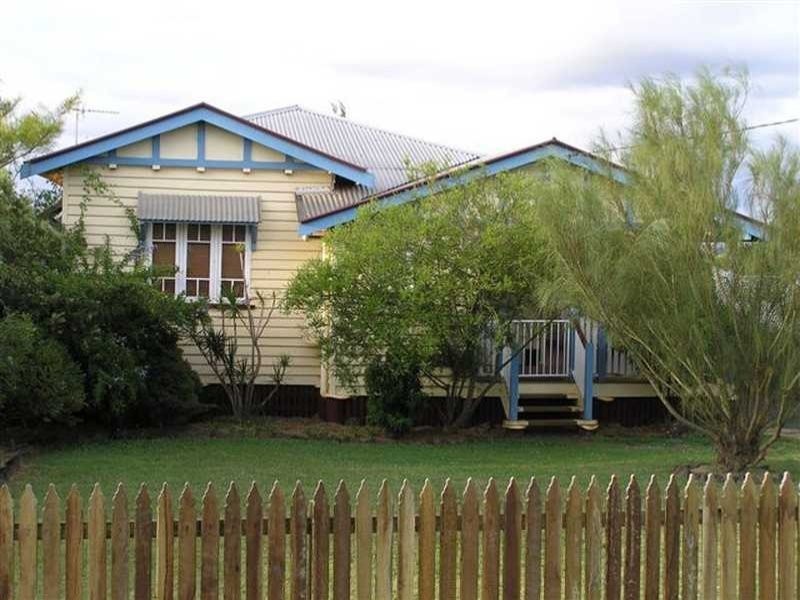 15a Dalmeny Street, Wilsonton QLD 4350