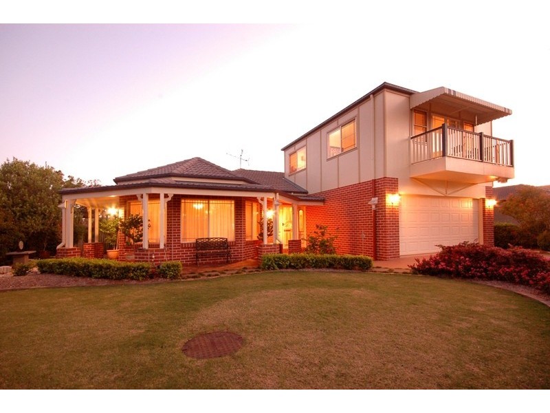 8 Purnawilla Court, Middle Ridge QLD 4350