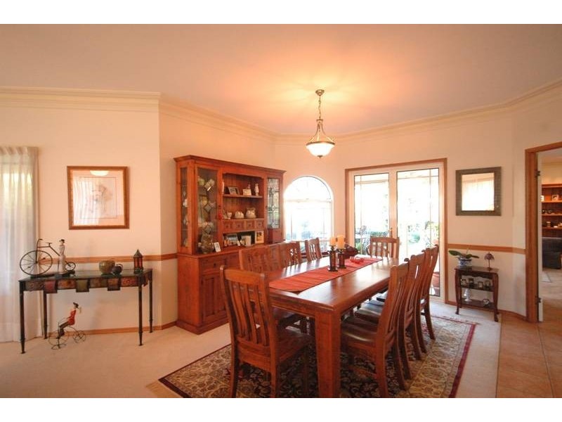 8 Purnawilla Court, Middle Ridge QLD 4350