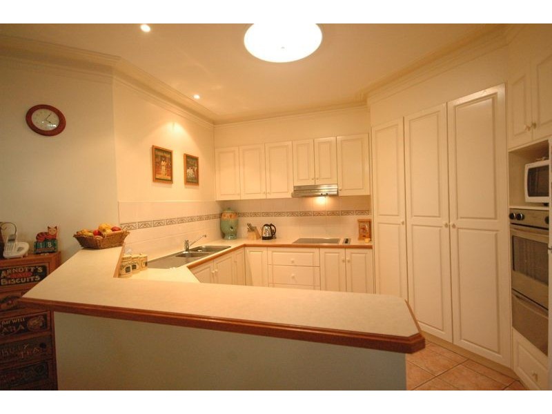 8 Purnawilla Court, Middle Ridge QLD 4350