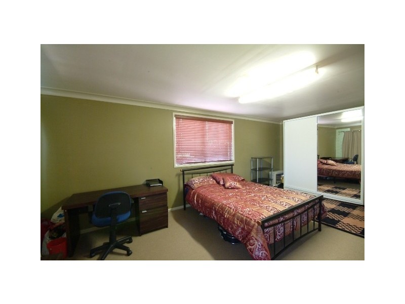 3 Kratzman Court, Kearneys Spring QLD 4350
