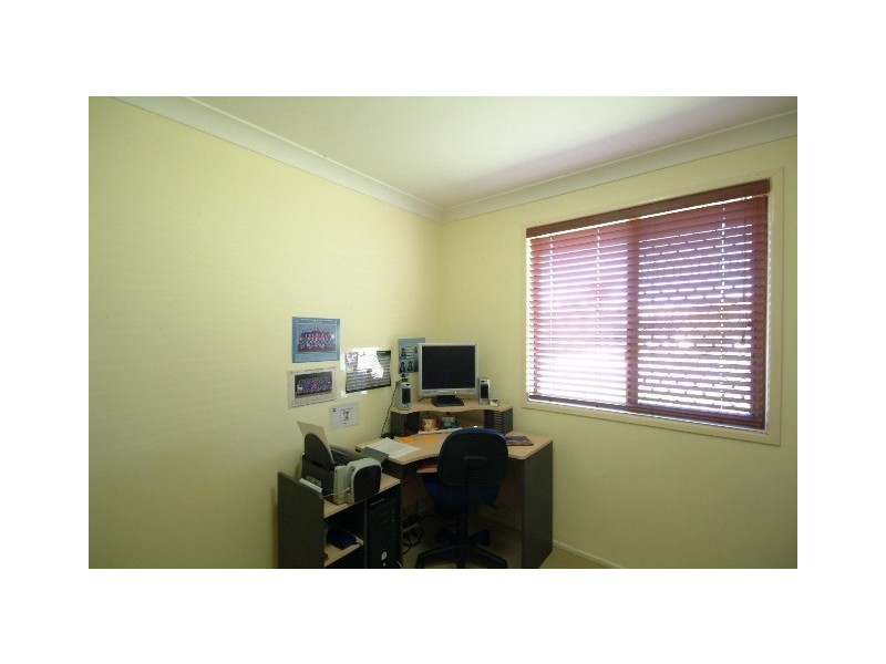 3 Kratzman Court, Kearneys Spring QLD 4350