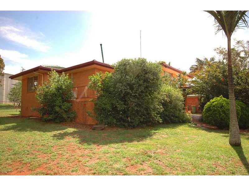 62 Hursley Road, Newtown QLD 4350