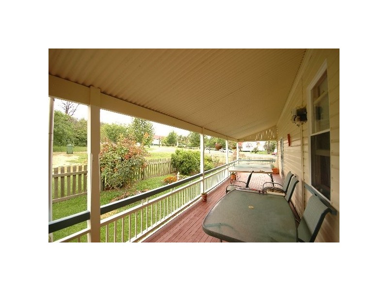 14 Ramsay Street, Greenmount QLD 4359