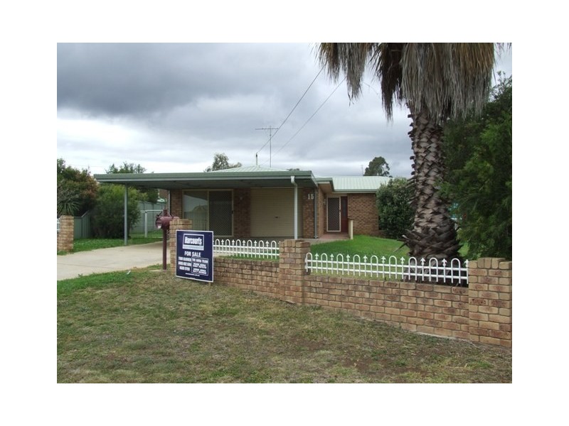 15 Handley Drive, Westbrook QLD 4350