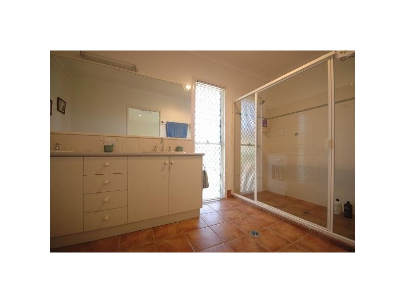 24 Freyling Road, Hodgson Vale QLD 4352