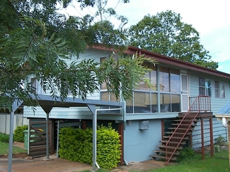 12 Sixth Avenue, Harristown QLD 4350