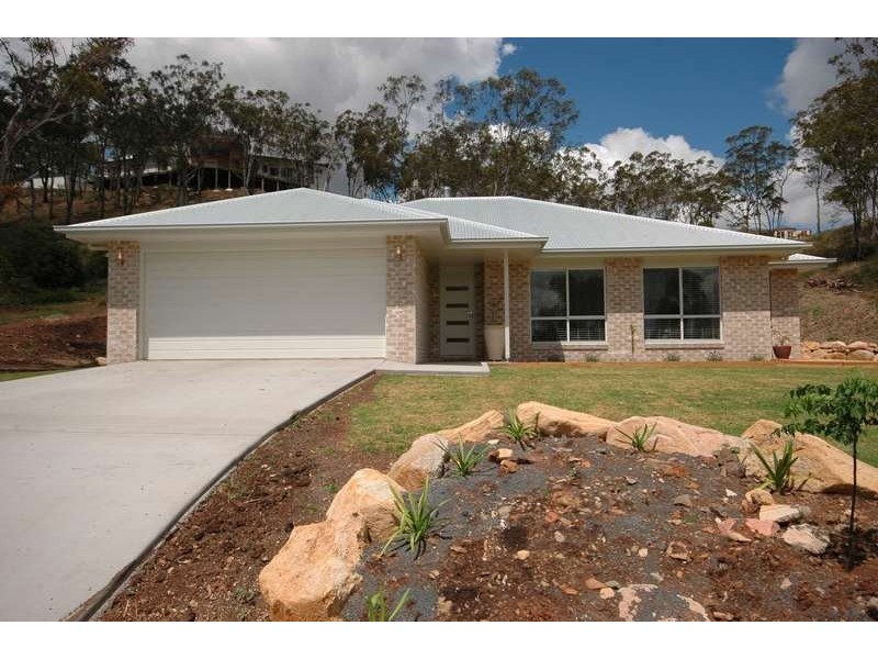 10 Rangeview Drive, Top Camp QLD 4350